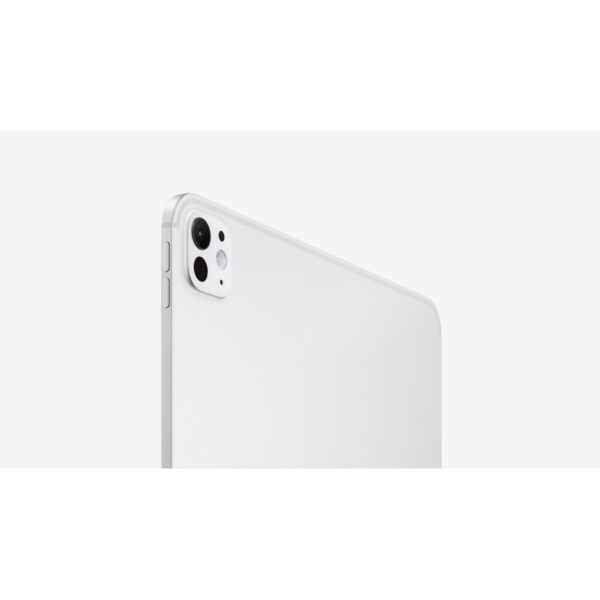 iPad Pro 13-inch (M5) in Silver, camera close-up