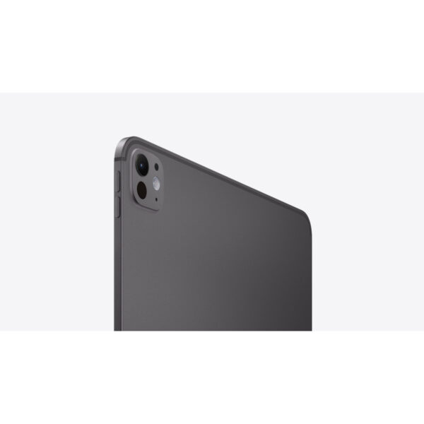 iPad Pro 13-inch (M5) in Space Black, camera close-up